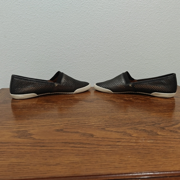 Frye Melanie Pewter Leather Flats Size 6.5 M Metallic - Picture 5 of 12